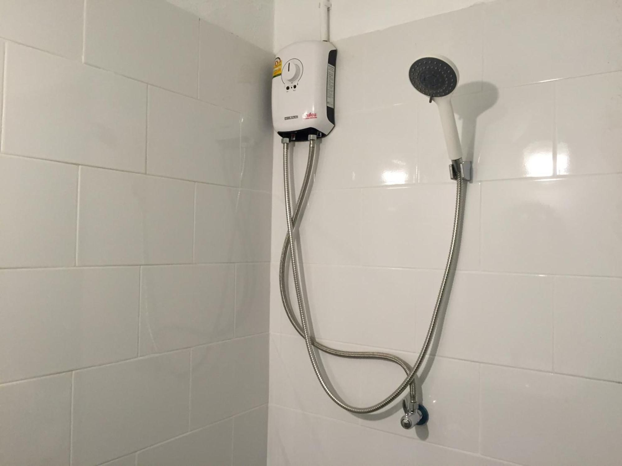 Once In Bangkok With Me Guesthouse Εξωτερικό φωτογραφία
