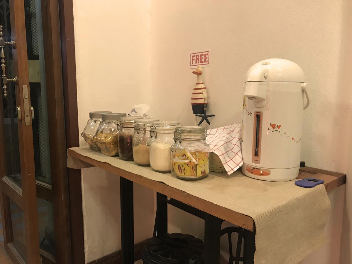 Once In Bangkok With Me Guesthouse Εξωτερικό φωτογραφία